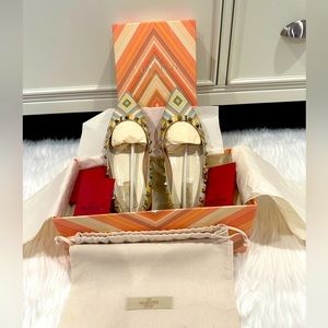 Authentic Valentino Garavani Ballerina shoes limited edition